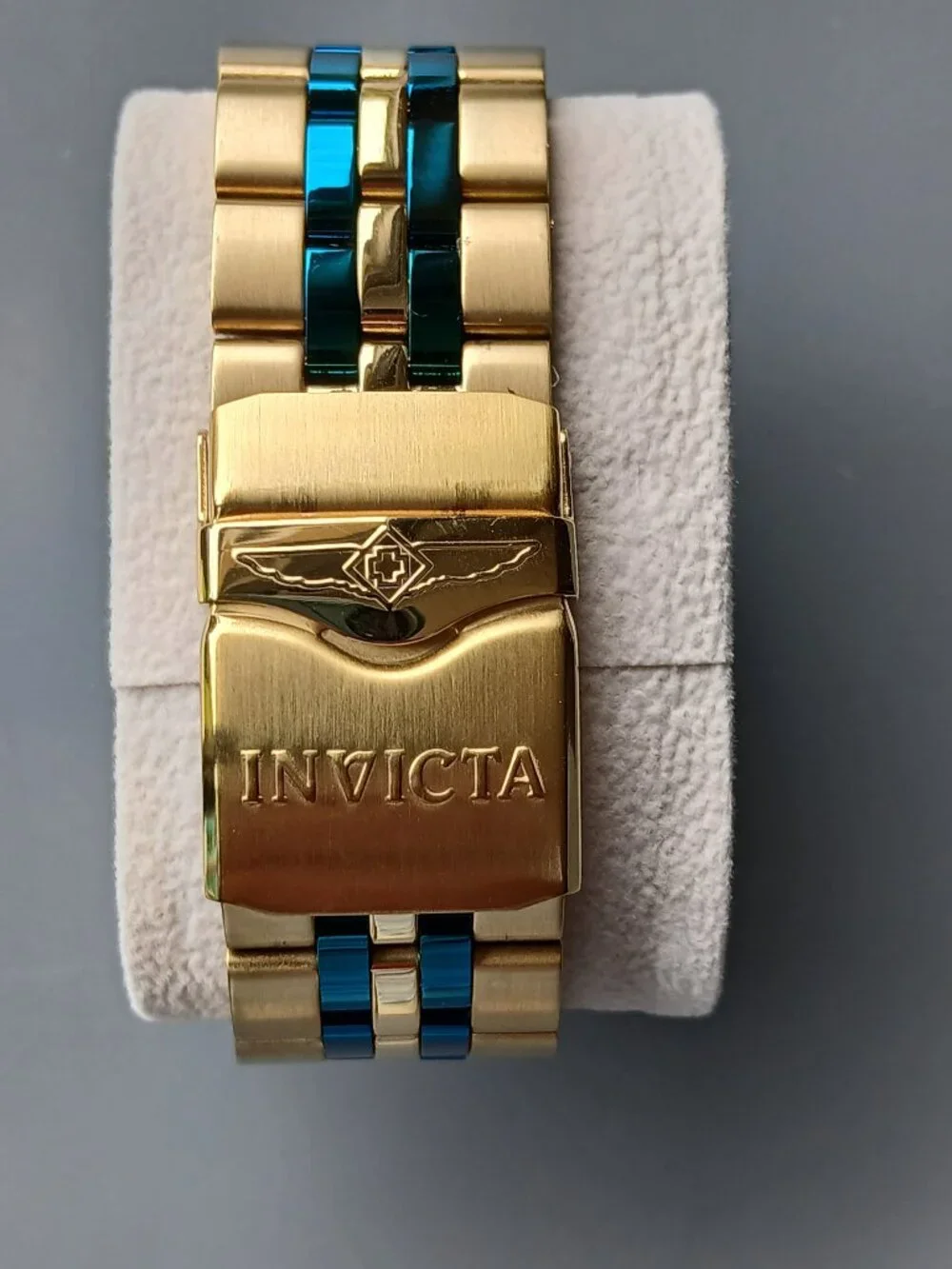 Invicta Watch New Green and Gold